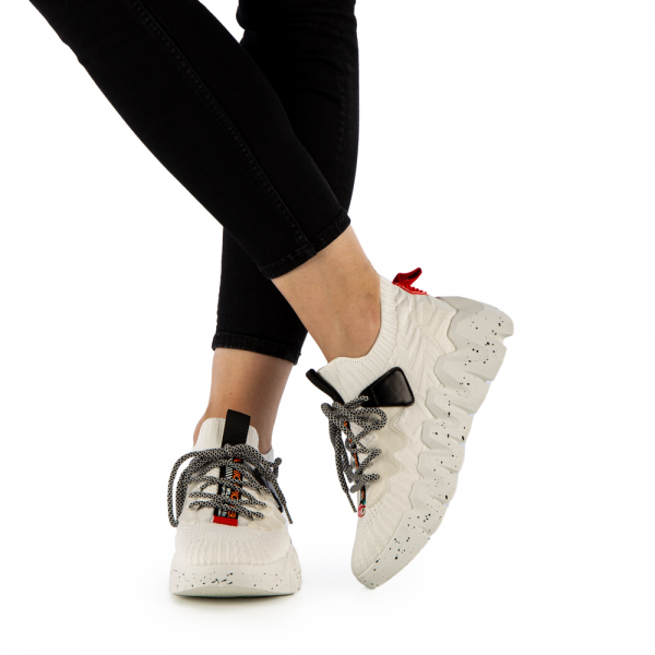 Γυναικεία αθλητικά παπούτσια Briela λευκά, 3 - Kalapod.gr